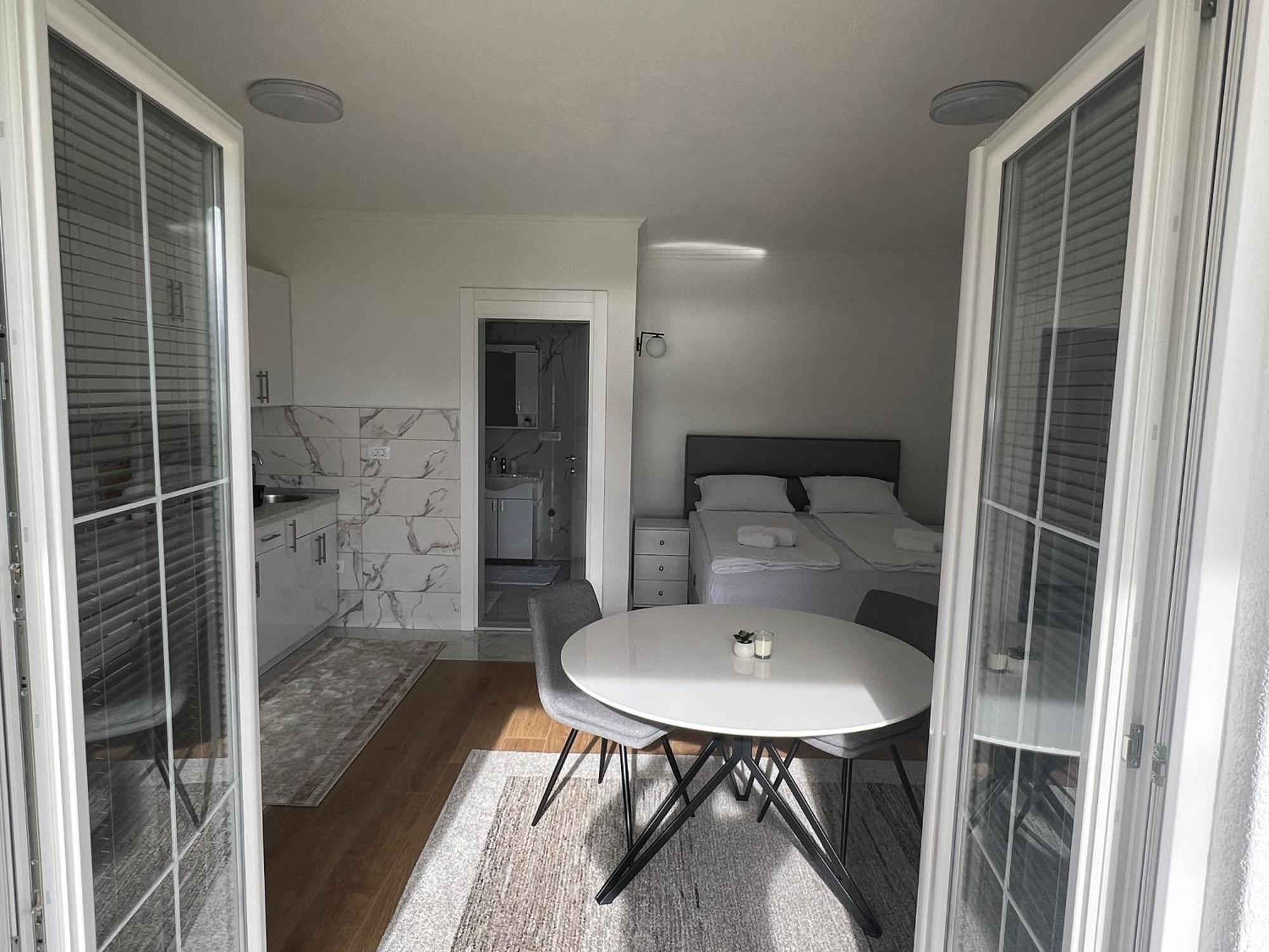 Saraapartmani Plav Extérieur photo